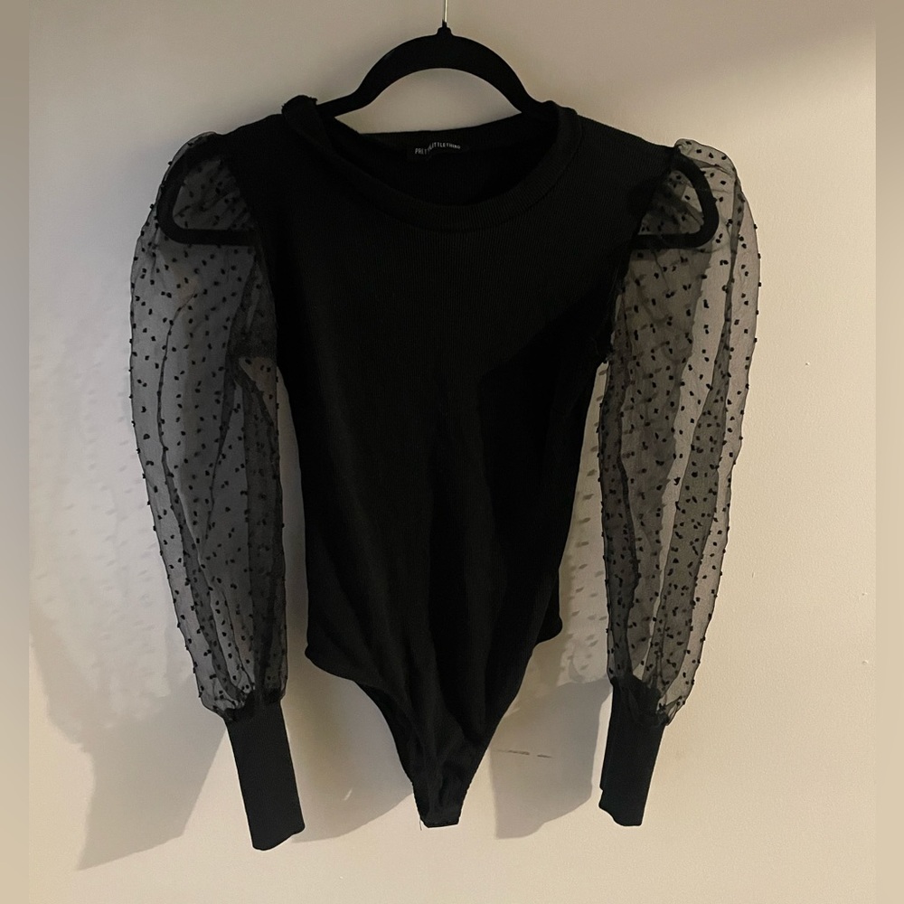PrettyLittleThing Ribbed Bodysuit with Mesh Polka Dot Poof Sleeve M/L